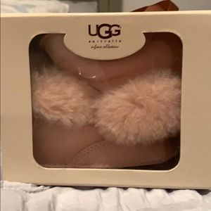 BRAND NEW - Ugg Infant Collection Booties